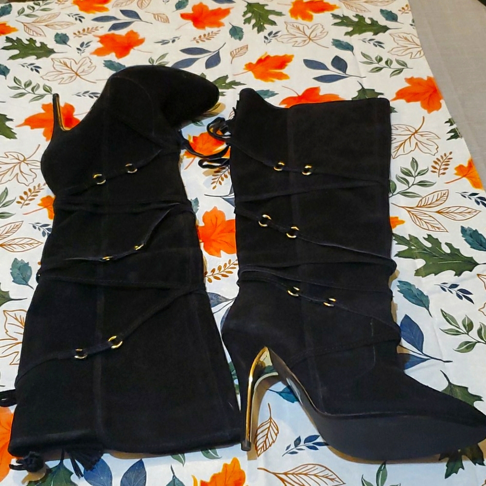 Colin Stuart boots 👢